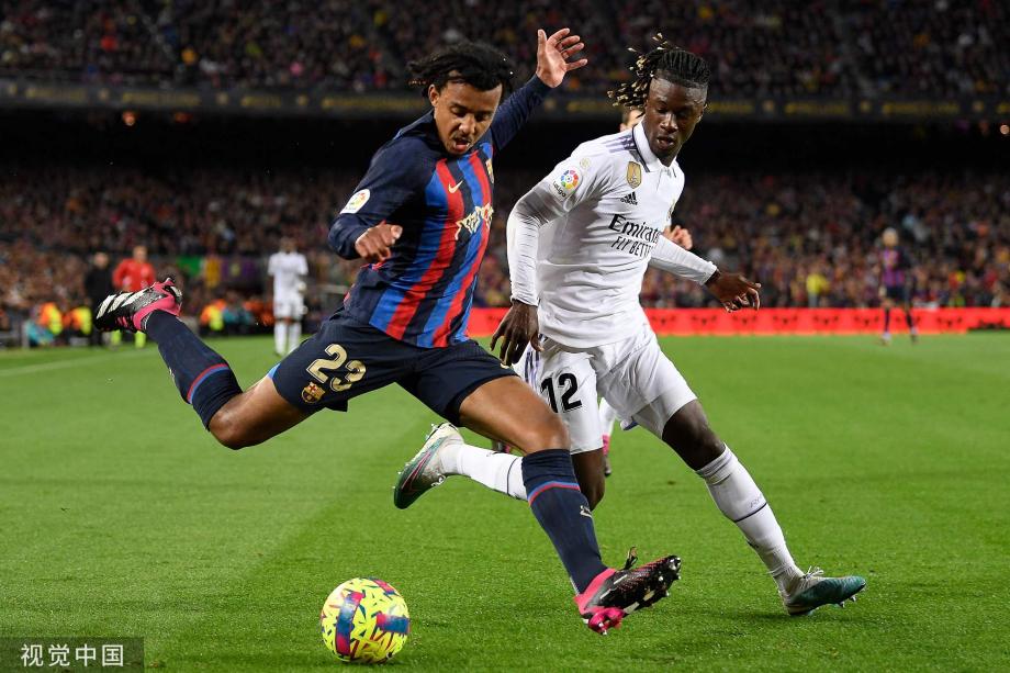 竞争激烈的 竞争激烈的