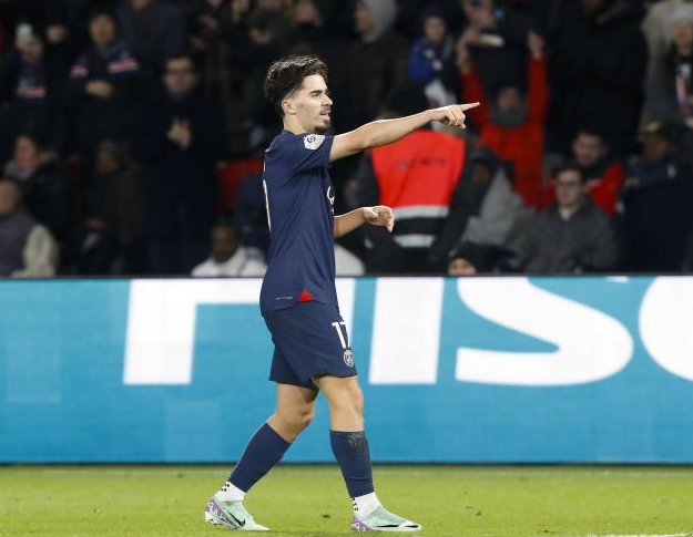 他用简单 他用简单