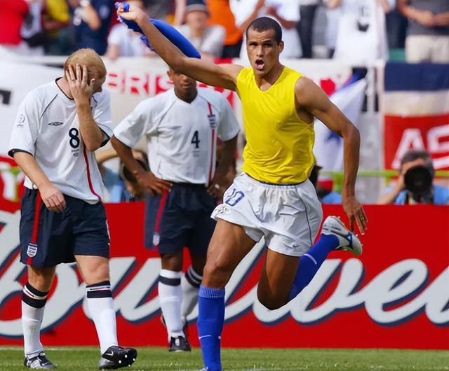 7次助攻 7次助攻