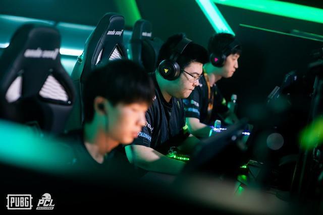 失误而备受 失误而备受