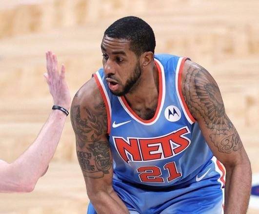 唐钱婷在比 唐钱婷在比