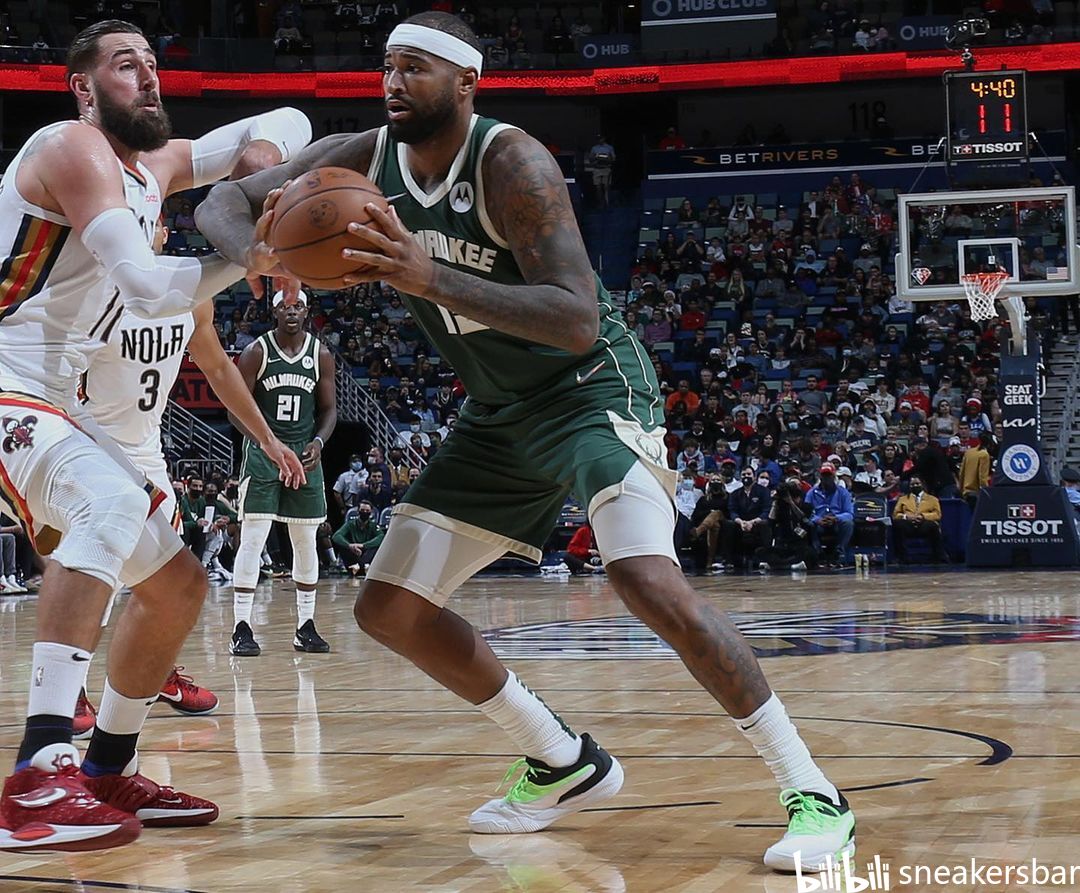 更是对其付 更是对其付